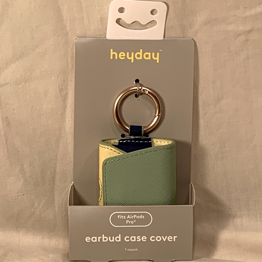 Heyday Apple AirPods Pro Earbud case cover, yellow green NWT stocking stuffer